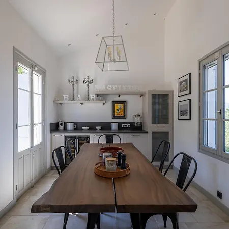 Mas Fleuri Villa *